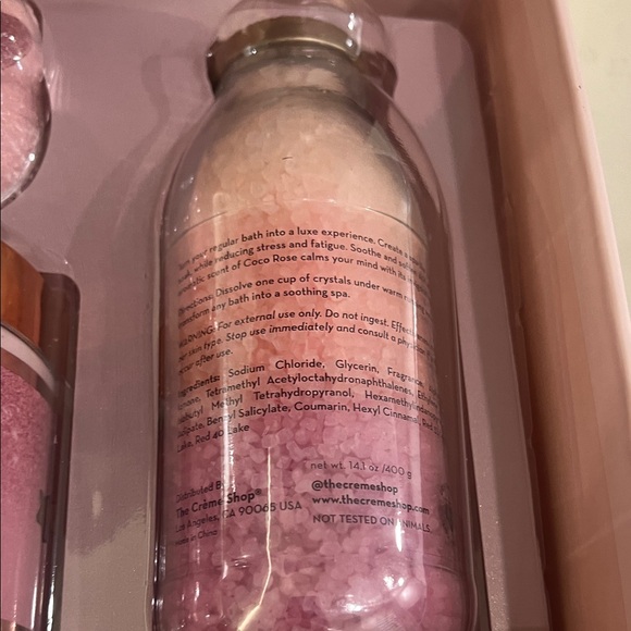 Hello Kitty Pink Lovely bath bath crystals, body scrub bath bomb Luxury Gift Set - Picture 4 of 10